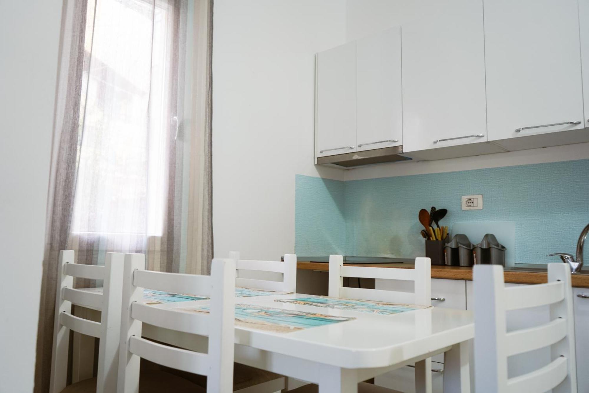 Appartement Dolanit *